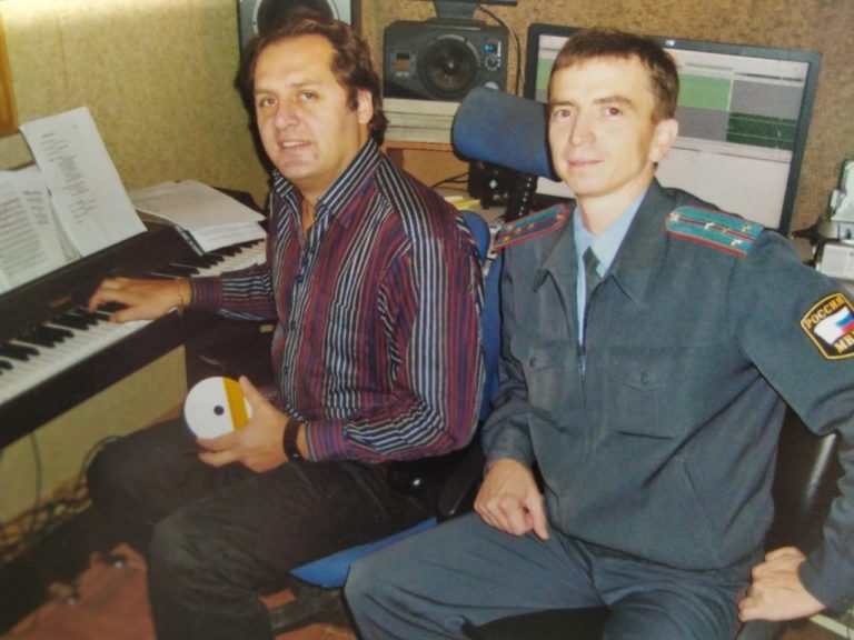 Олег Анисимов фото