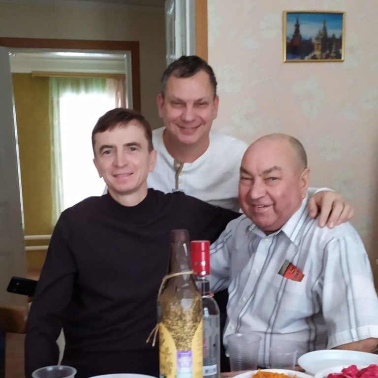 Олег Анисимов фото